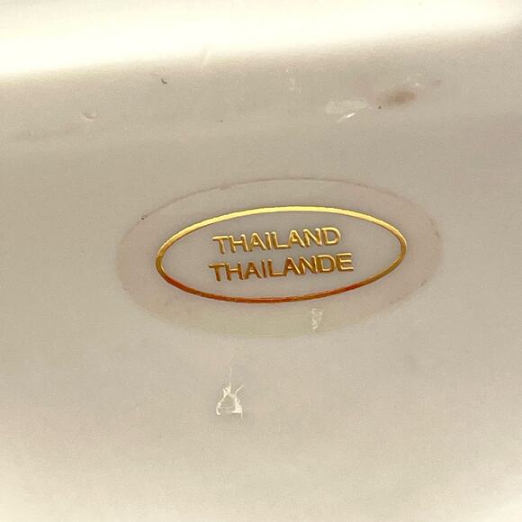 Pooh & Friends Christmas Figurine, Wishing you the Sweetest Holiday Ever #300750 - Picture 11 of 11